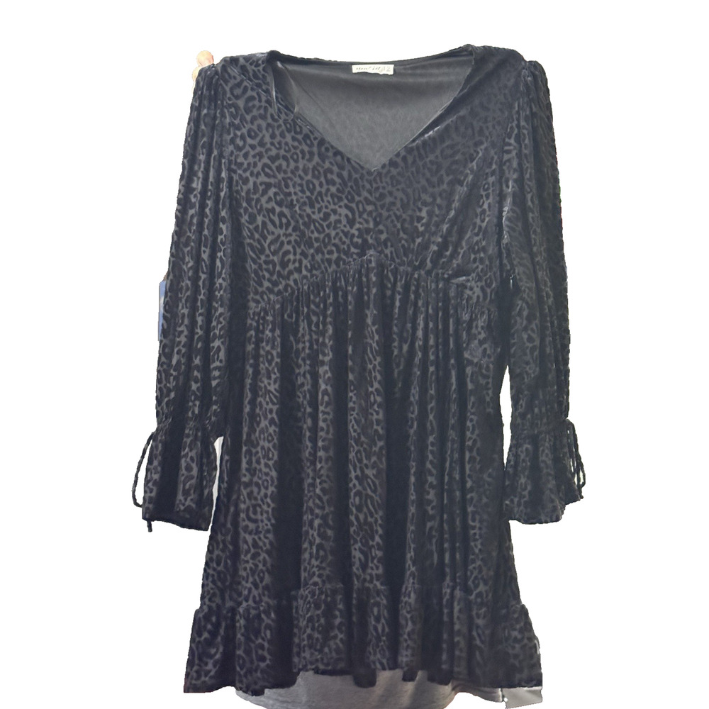 New in 1x dress black